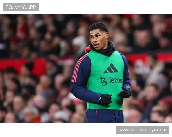 拉什福德补射门前抢点曼联胜在手